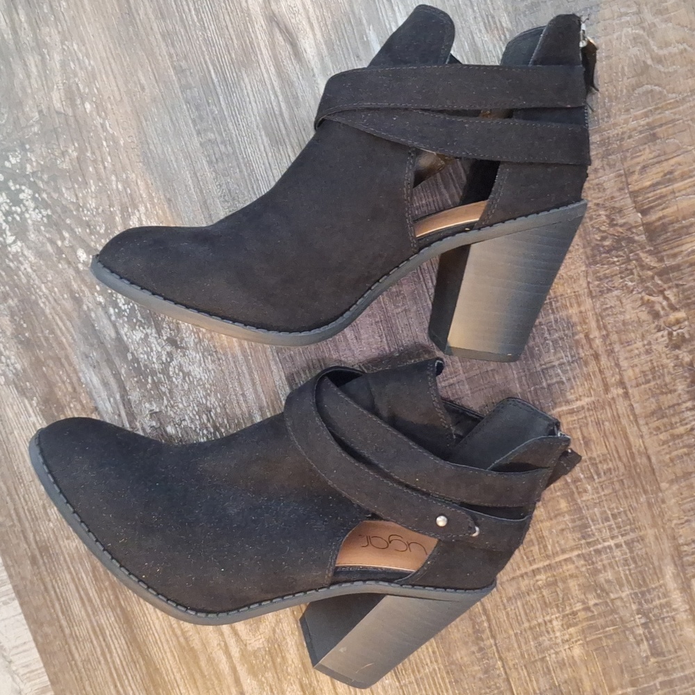 Booties - Picture 2 of 4